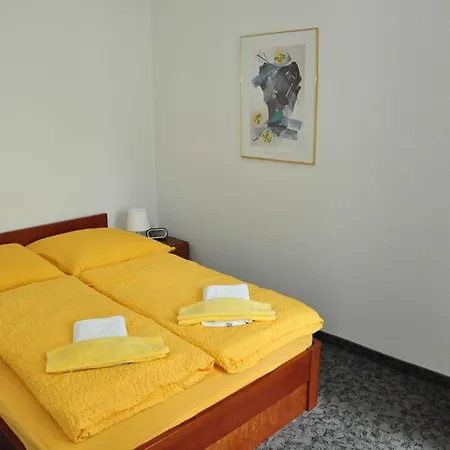 호텔 Georgplatz 3*